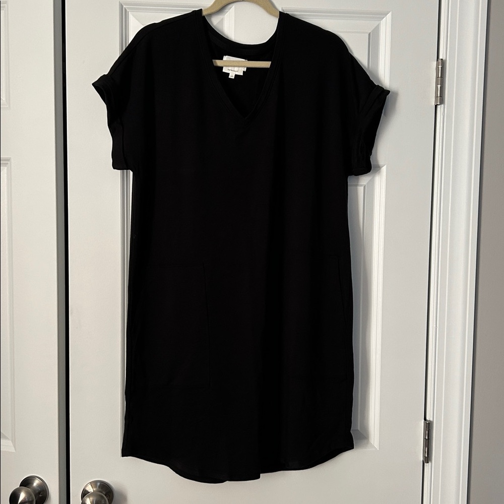 Sz L Lou and grey - signature soft pocket dress L NWOT
